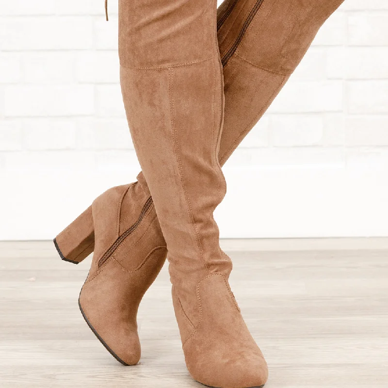 Slaying Suede Boots, Taupe