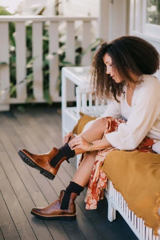 Luna Chelsea Boots - Camel / Mustard Leather