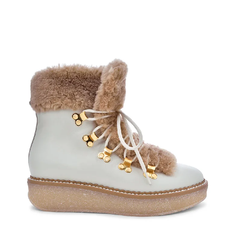 Misumi Off White Winter Boots