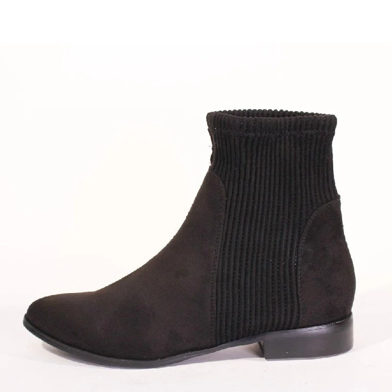 Davina Suede Chelsea Boots